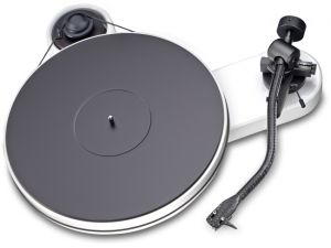 Pro-ject RPM 3 Carbon + 2M silver gramofon s přenoskou - bílý